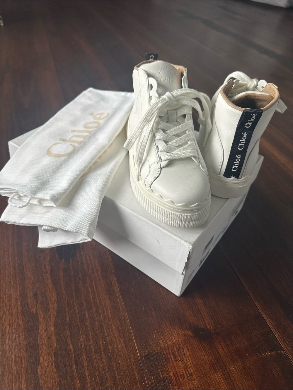 Chloé White Leather High-Top Sneakers with Navy Logo Heel Tab